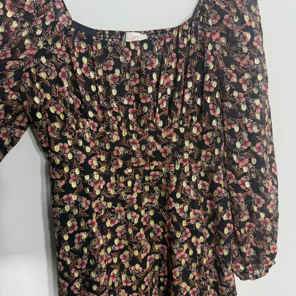 LOFT Floral Puff Sleeve Side Slit Dress - size 6 - Cottagecore / Spring Workwear
